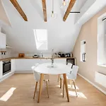 Διαμέρισμα Roomsly I Next To Bryggen With Balcony *