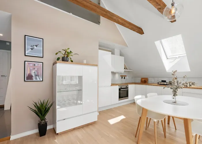 Daire Roomsly I Next To Bryggen With Balcony