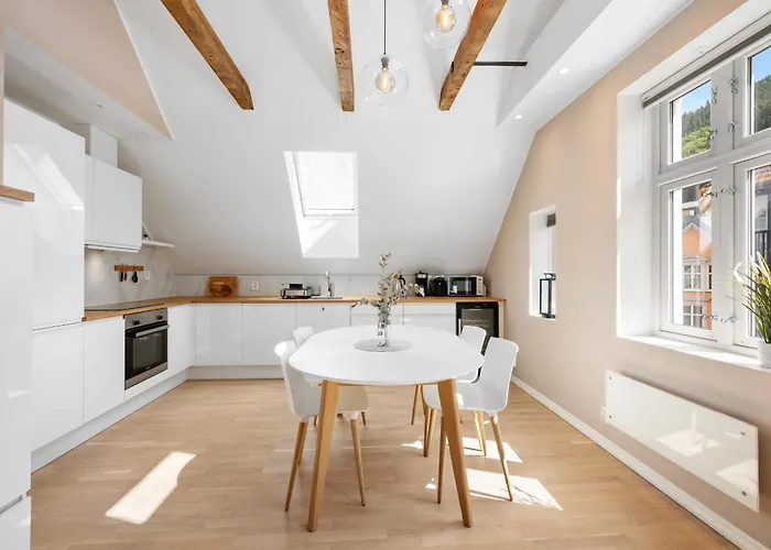 Daire Roomsly I Next To Bryggen With Balcony *